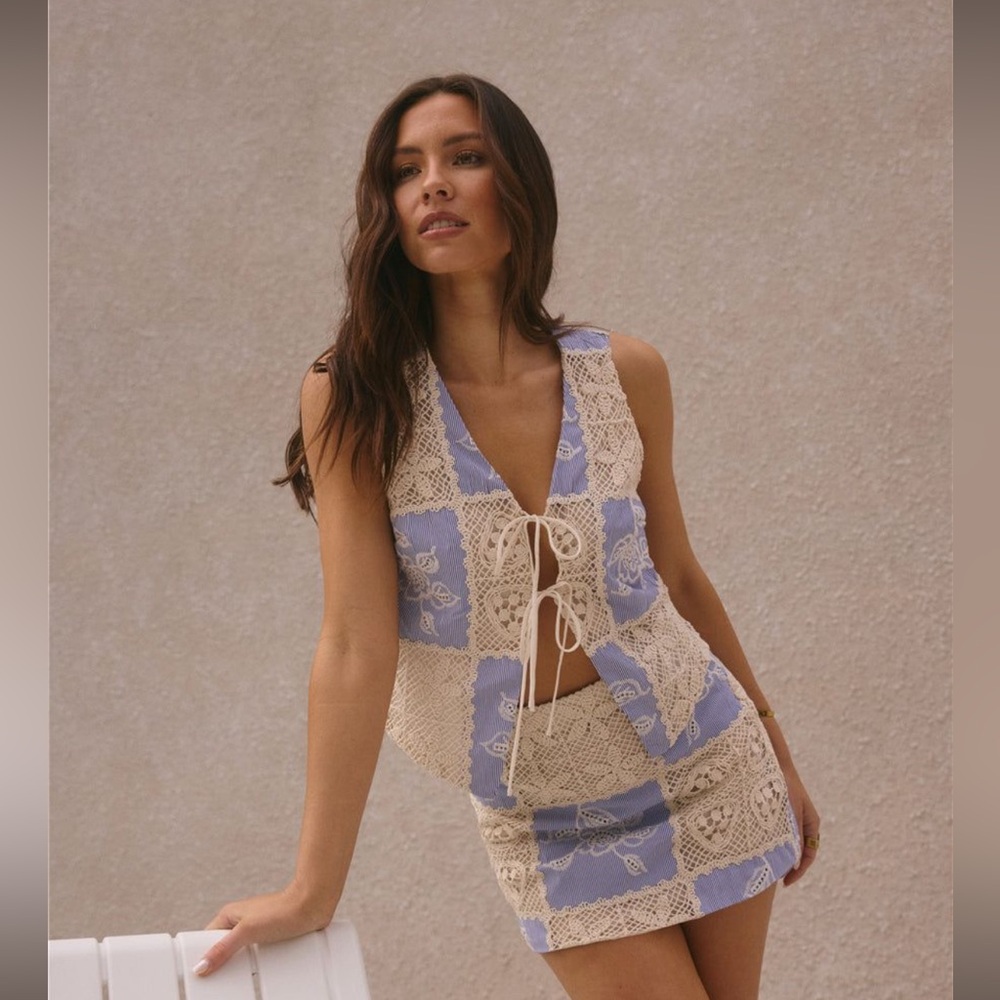Sofie the Label- Chic Crochet Vest in Blue and Cream